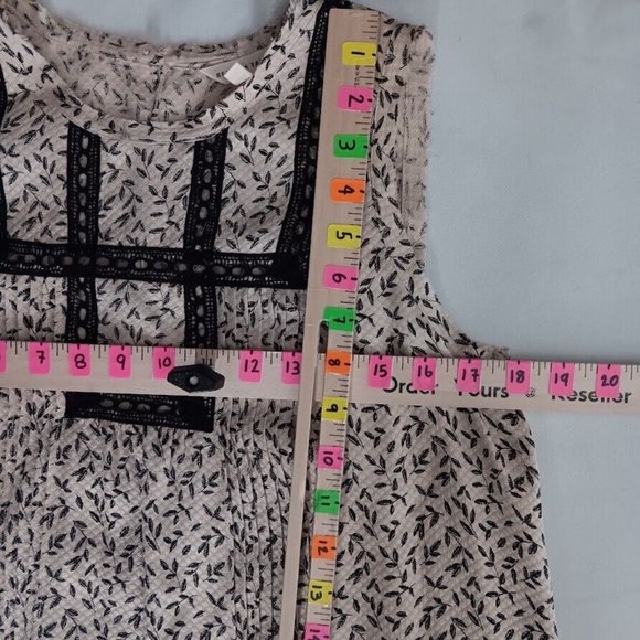 Rebecca Taylor Silk top Women's size 4 Raw Edge Short Sleeve Pleated Top - Picture 4 of 9